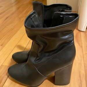 Marc Fisher black boots